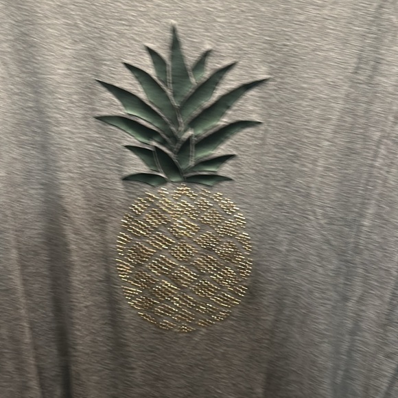 Slouchy pineapple tshirt - Picture 2 of 3